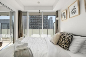 COZY Downtown Toronto Suites